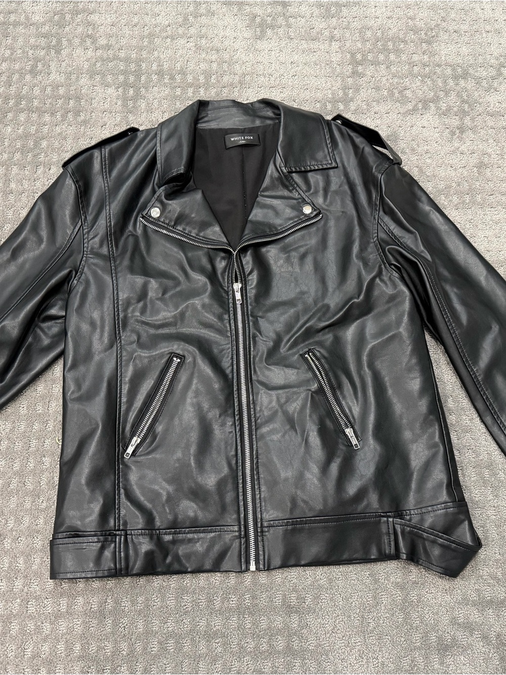 White Fox Black Biker Jacket Zip Front Lined Collared Pockets Women's S/M